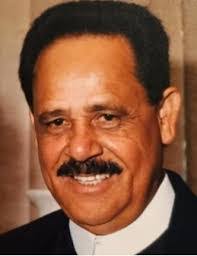 Ada Arroyo's Instagram, Twitter & Facebook