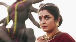Watch: When Baahubali 2 Shivgami aka Ramya Krishnan danced with Vinod  Khanna | Bollywood News – India TV