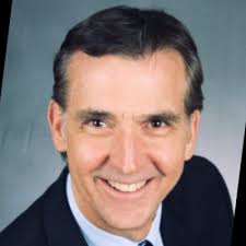 Honored and humbled to be selected by my fellow board members as  "Outstanding Board Member of the Year" for New Reach. New Reach is an  incredible organization that fights the issue of