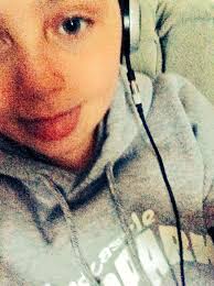 Imogen Brewer (@x_immmy_x)