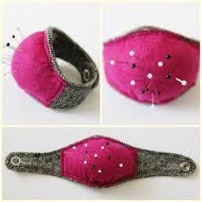 Resultat De Recherche D Images Pour Porte Epingle Jean Diy Pin Cushion Sewing Accessories Pin Cushions