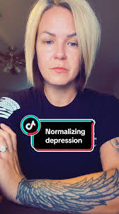 Kimberley Boone's Instagram, Twitter & Facebook