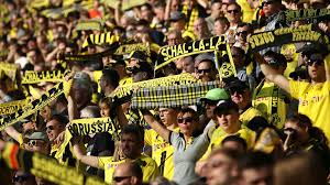 Borussia dortmund have been a constant participant in the uefa champions league over the last few years, living up to. No Will No Passion No Courage Dortmund Fans Turn On Players With Critical Banners Goal Com