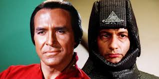 Star Trek DS9's Bell Riots & Sisko Breaking History Explained