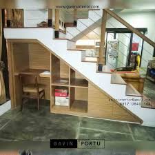 Inspirasi desain ruang bawah tangga minimalis via grya.co.id. Lemari Bawah Tangga Solusi Penyimpanan Yang Menarik Kitchen Set Jakarta
