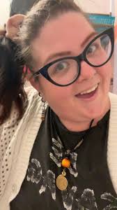 You know what….happy Thursday 🌸😘🌸