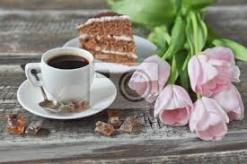 Reisebüro stiefvater rheincenter weil am rhein. Tasse Kaffee Kuchen Rosa Tulpen Auf Holzernen Hintergrund Fototapete Fototapeten Bauchige Tulpe Geschenk Myloview De