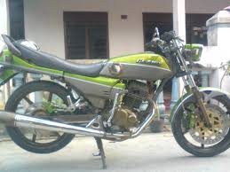 Modif rangka gl pro jadi trail combo modifikasi via combomodifikasi.blogspot.com. Modifikasi Motor Gl Max Custom Customotto