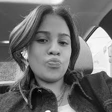 Isabella Polanco (@bellonchi)