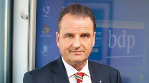 Management in der Pandemie (6)