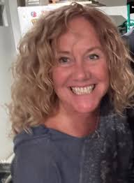 Goodmorning, I'm Monique and I'm Dutch but I live