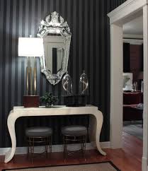 Shop hollywood regency bedroom furniture at 1stdibs, the world's largest source of hollywood regency and other authentic period furniture. Inspiration Hollywood Invite Home Glitz Glamour And Drama With Hollywood Regency Style