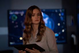 The Flash': Caitlin Asks Cisco To Vibe Her To See If She'Ll Become Killer  Frost