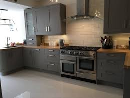 Carisbrook Taupe B Q Kitchen With Oak Worktops Kitchen Redesign Kitchen Remodel Kitchen Layout