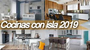 Para aprovechar el espacio al máximo y conseguir que la cocina moderna sea práctica y funcional la tendencia de este 2020 es poner islas, es un elemento muy útil y con un diseño moderno y bonito. Cocinas Modernas Con Isla Ideas Para Cocinas 2019 Youtube