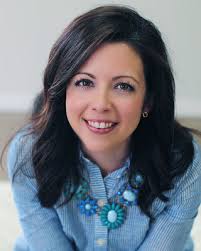 Mollie Gee's Instagram, Twitter & Facebook