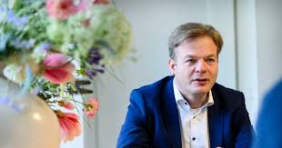 Omtzigt zou lijsttrekker worden 'als hugo uitvalt'. Twents Kamerlid Omtzigt Vreest Nog Lange Weg Na Verhoren Kindertoeslagaffaire Dit Systeem Werkt Niet Meer Enschede Ad Nl