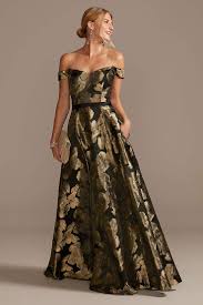 Be the belle of the ball and shop boohoo new zealand's edit of ball gown dresses fit for every evening occasion. Formal Dresses Evening Gowns Long Gowns David S Bridal