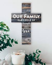 A personalized gift is a cherished memento for a couple as they build their life together. Personalized Wedding Gifts 33 Trendy Gift Ideas That We Admire In 2021