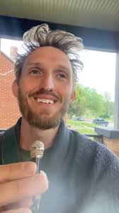 I was really enjoying the stormy weather this morning with my tiny mic 🎤  #stormyweather #singersongwriter #rain #tinymic