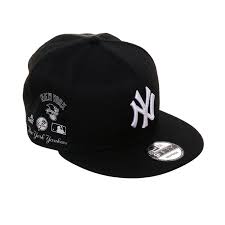 Pin By Jeffrey Rodriguez On Yankees Hats Black Snapback Yankees Hat Fitted Hats