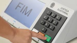A questão do voto impresso está tramitando na comissão especial. Decisao Sobre Voto Impresso Pode Sair Hoje Urna Eletronica Teve Militares Entre Inventores Banda B