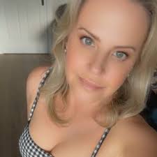 Becky Schmitt (@be_cky_1)