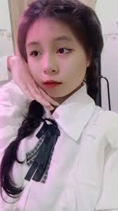 Adrienne Combs (@AdrienneCo95286)