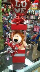 Regalos Para El 14 De Febrero 2019 Para Hombres Imagenes Con Ideas De Arreglos De Dulces Para Hombres Arreglos De Peluches Arreglos De Dulces Regalos Para San Valentin