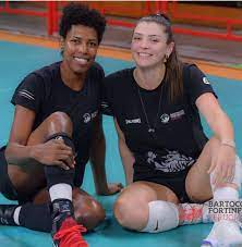 Asuka volley rosamaria dulcelino montibeller rosamariamontibeller alemanha brasil brazil i was watching the match between brazil and germany on volleyball and and thought: Coronavirus Regis E Rosamaria Ja Estao No Brasil Web Volei