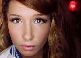 Rebecca & fiona‏подлинная учетная запись @rebeccafiona 20 мар. Det Ar Ingen Vanlig Tjejserie Fokus