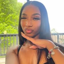 brooklynj (@bktheedoll)