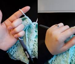 This sensation gives way to a burning feeling within the wrist and hand. My Pinkie Always Hurts When Crocheting Today I Found Out That Holding A Pen Helps How Do You Avoid The Pinkie Pain If You Have Any Crochet