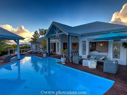 Beautiful Architect Villa 5 Facing Sea Beautiful Swimming Pool 70 M2 In A S Sainte Anne Swimming Pools Villa Villa Rental