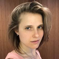 After three years, I graduated Cum Laude from University College  Maastricht! After a summer program at the Institute for the Study of War, I  will be continuing my studies at the Universität