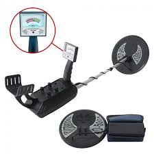 Un detector de metales para bricolaje es un aparato muy útil en casa cuando nos disponemos a taladrar una pared, ya que si no sabemos por dónde las profundidades no son homogéneas para todos los materiales. Detector Metales Profesional 3 5m Md5008 Profundidad Tesoros