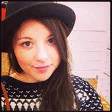 Danielle Bunce's Instagram, Twitter & Facebook