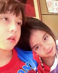 The dynamic duo Joji Dingcong and Anton San Diego Now that's a better shot  of Ben Chan and Alice Eduardo...and moi. Beauties Small Laude and Carol  Garcia... Old and new friends, great