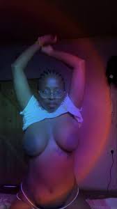 Latina Porn (18+)s Video on X