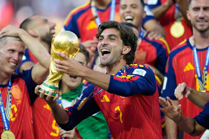 स्पेन बना चैंपियन, FIFA वर्ल्ड कप 2026 के फाइनल में अर्जेंटीना को 1-0 से  हराया - India TV Hindi