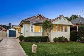3 bedroom houses for sale in sydney australia. 27 3 Bedroom Houses For Sale In Penshurst Nsw 2222 Domain