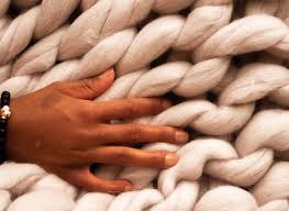 I made it 75 loops wide and 63 rows long. Best Giant Cozy Chunky Knit Blanket 2021 Cozy Minds