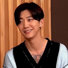 Weight gain can be a symptom of a serious medical condition. Kpop Goes The Weasel Bap Boyfriend Himchan