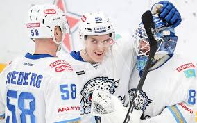Nyförvärvet linus videll hade en klausul i kontraktet som gjorde det möjligt för honom att lämna innan 8 maj om det skulle dyka. Linus Videll Iltalehti