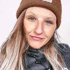 Olivia Michaud's Instagram, Twitter & Facebook