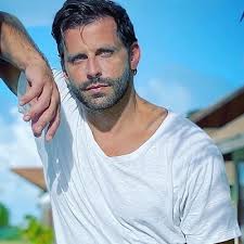 Henri castelli was born on february 10, 1978 in são bernardo do campo, são paulo, brazil as henri lincoln fernandes. Henri Castelli Net Worth Salary Bio Height Weight Age Wiki Zodiac Sign Birthday Fact