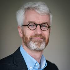 A story about Google Maps changing their colors away from yellow: In ~2012  when at Microsoft we were trying to compare map quality. Most people use  pseudo fantasy metrics like how many