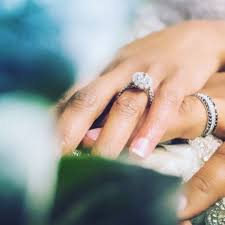 The Wedding Ring Goes On The Left Ring Finger Because It Is The Only Finger With A Vein To The Heart These Stunning Estate Diamond Jewelry Fabulous Jewelry