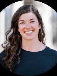 Lisa Dahl's Instagram, Twitter & Facebook