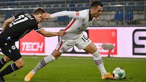 Frankfurt's sporting director fredi bobic praised both goalscorers, but admitted that it would be hard for frankfurt to hold on to jovic, who has been linked with barcelona, bayern munich and real madrid. Frankfurts Kostic Jovic Und Eine Erstaunliche Prophezeiung Kicker